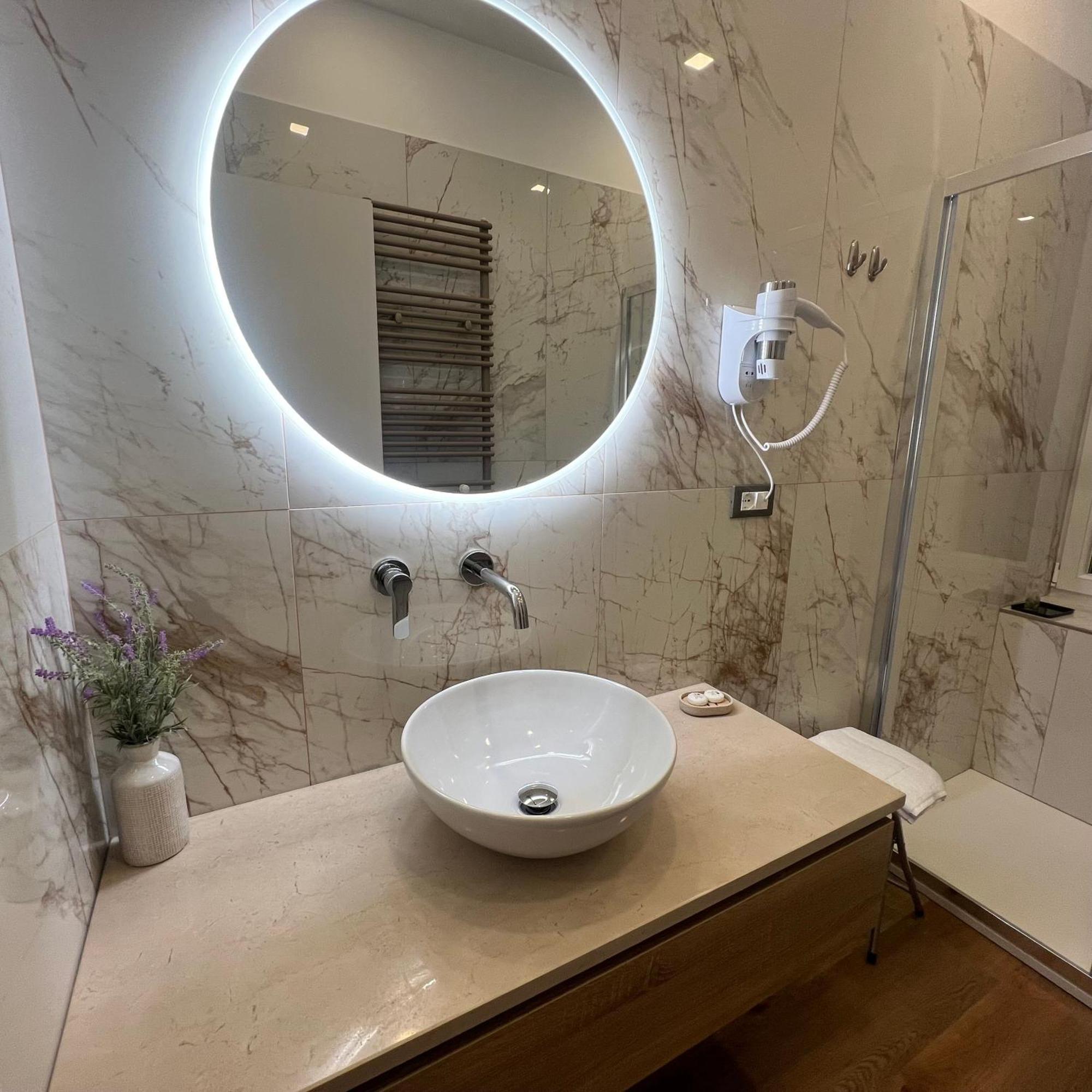Sunrise Rooms La Spezia Dış mekan fotoğraf