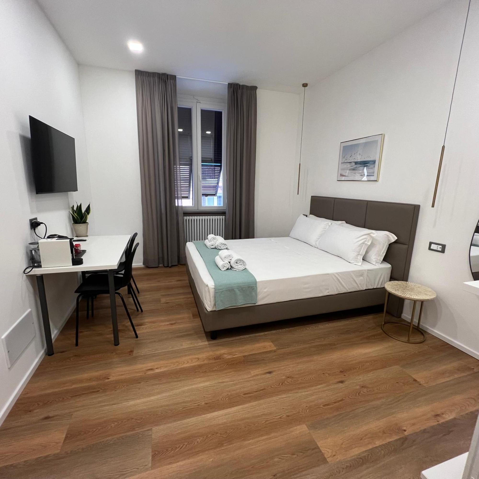 Sunrise Rooms La Spezia Dış mekan fotoğraf
