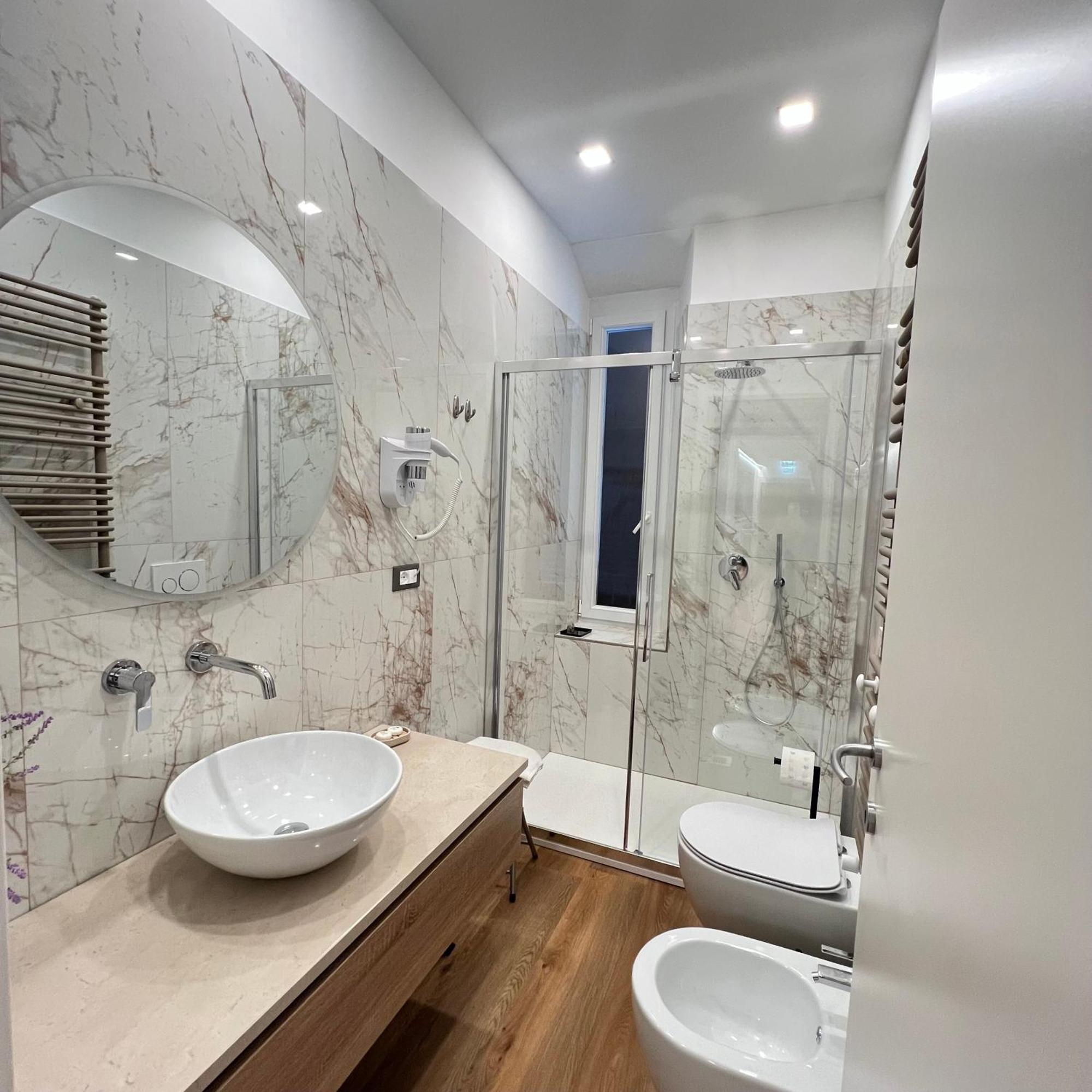 Sunrise Rooms La Spezia Dış mekan fotoğraf