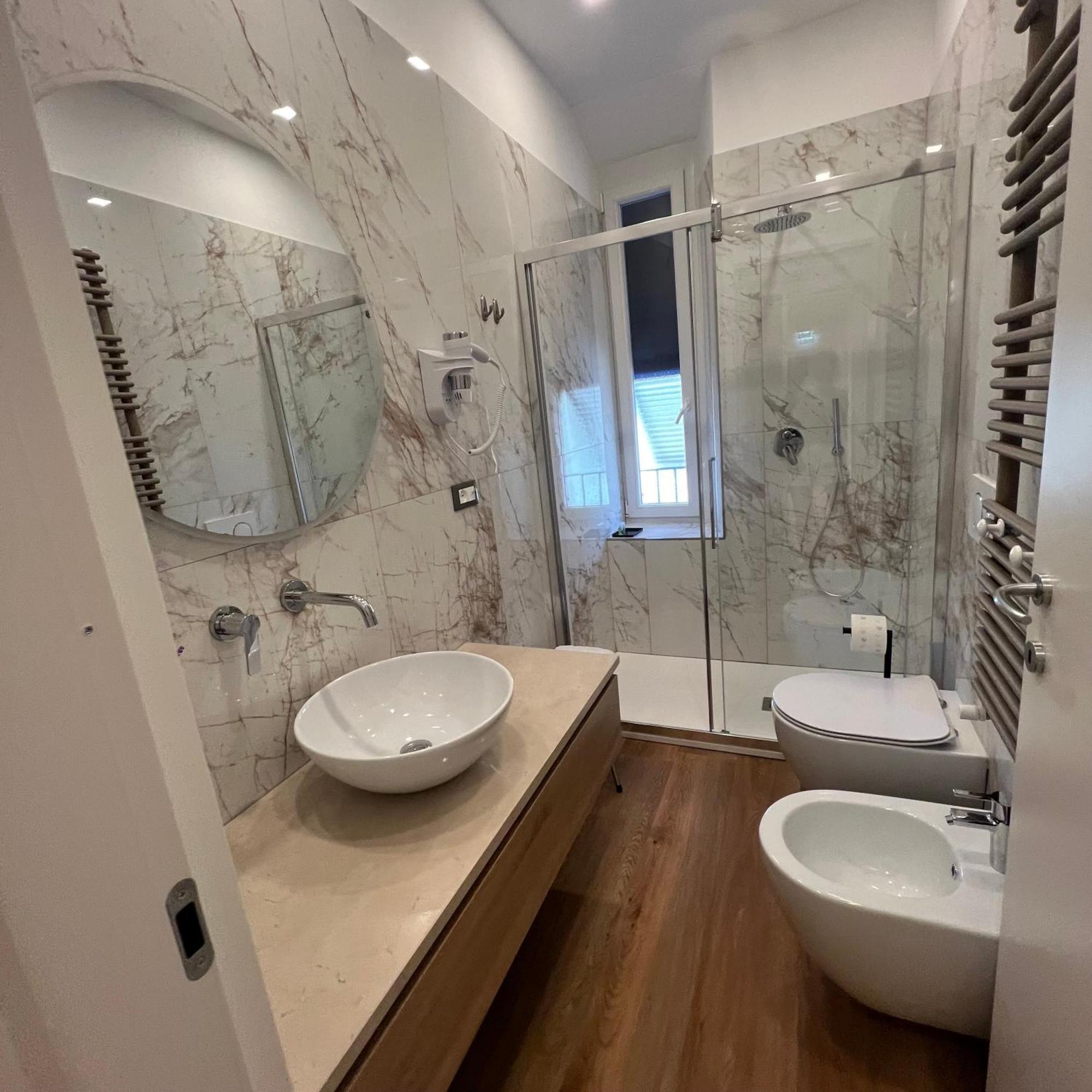 Sunrise Rooms La Spezia Dış mekan fotoğraf