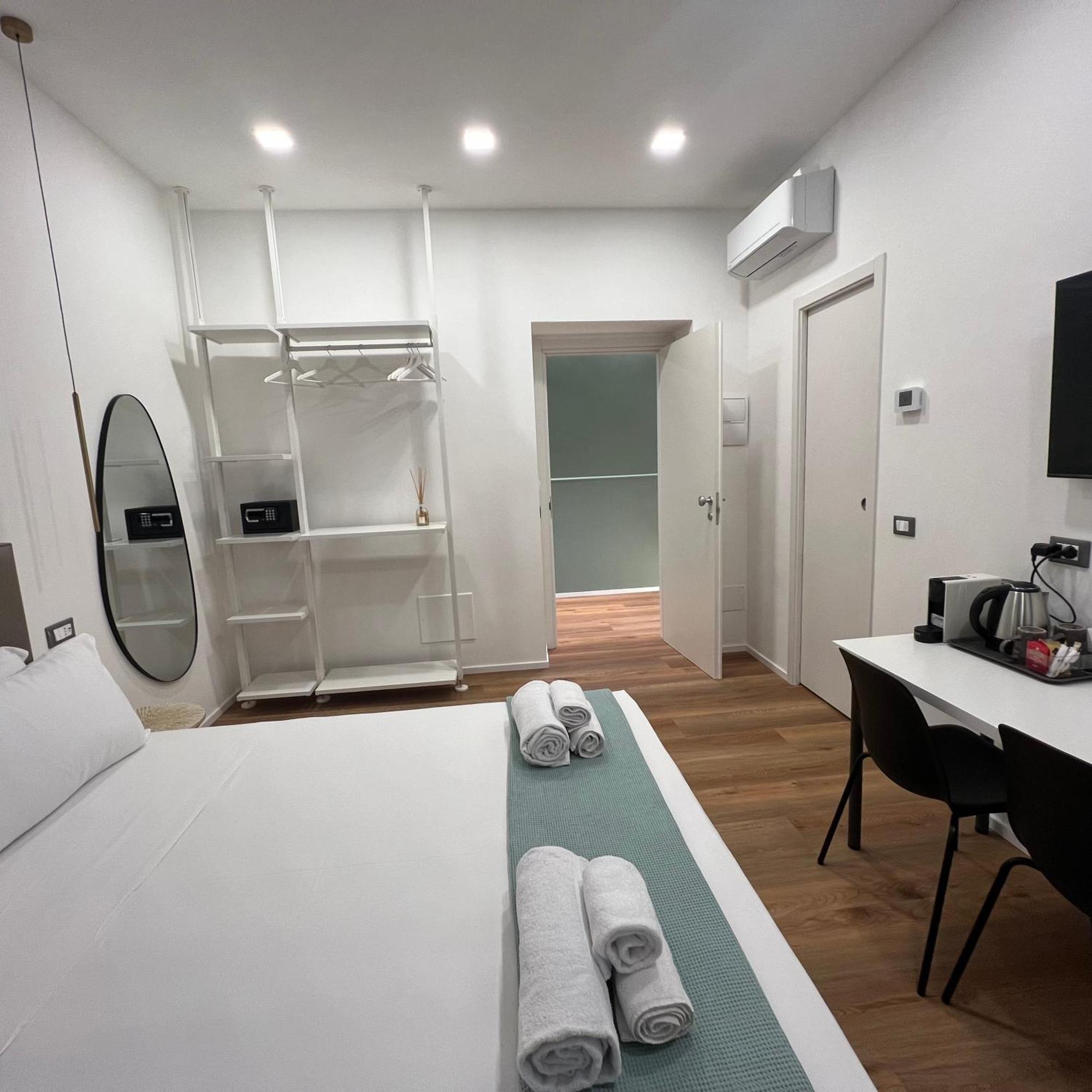 Sunrise Rooms La Spezia Dış mekan fotoğraf