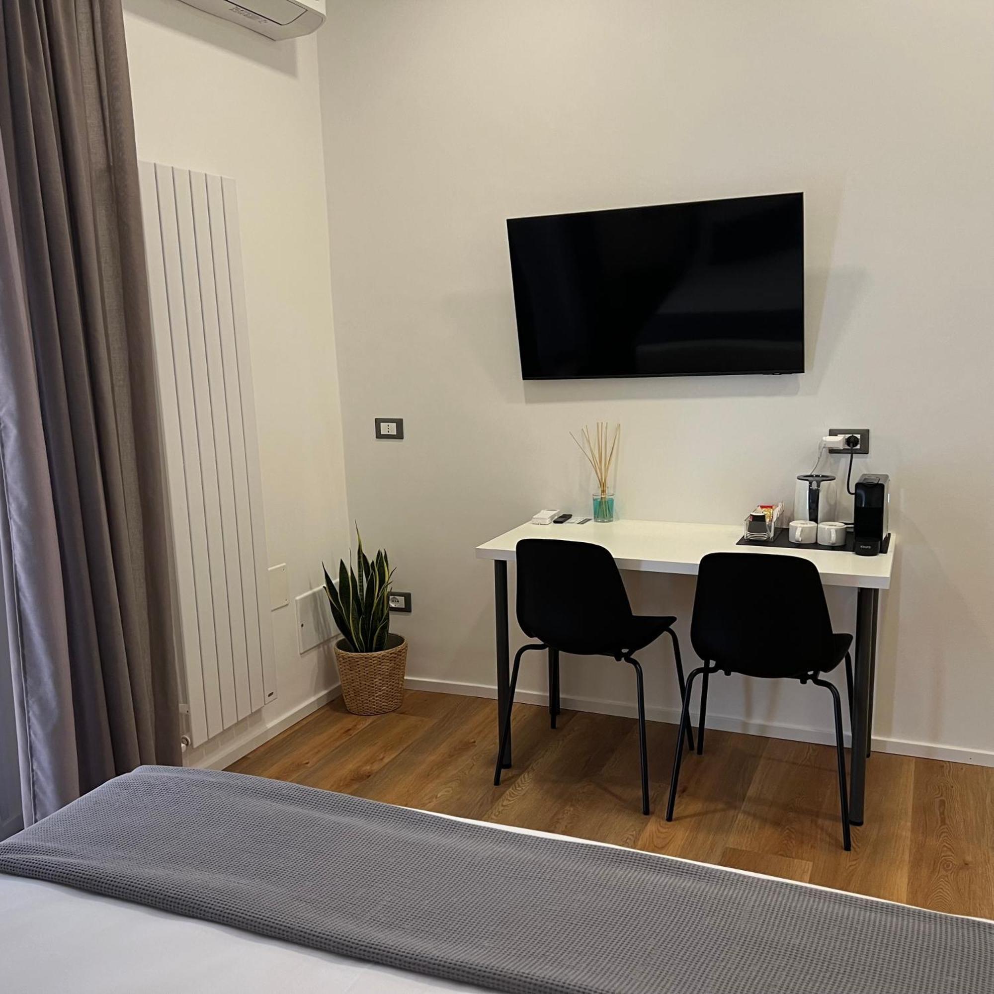 Sunrise Rooms La Spezia Dış mekan fotoğraf