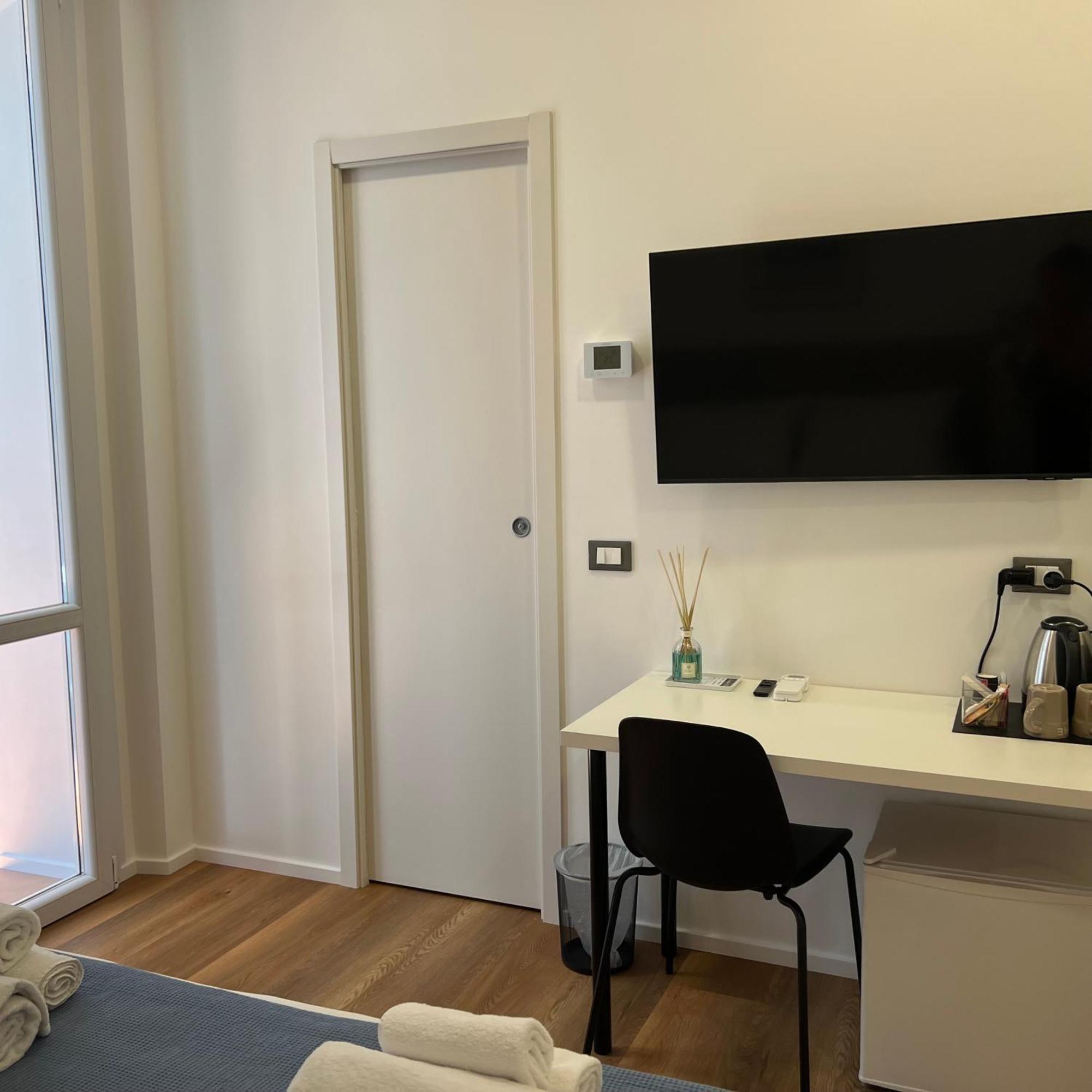 Sunrise Rooms La Spezia Dış mekan fotoğraf