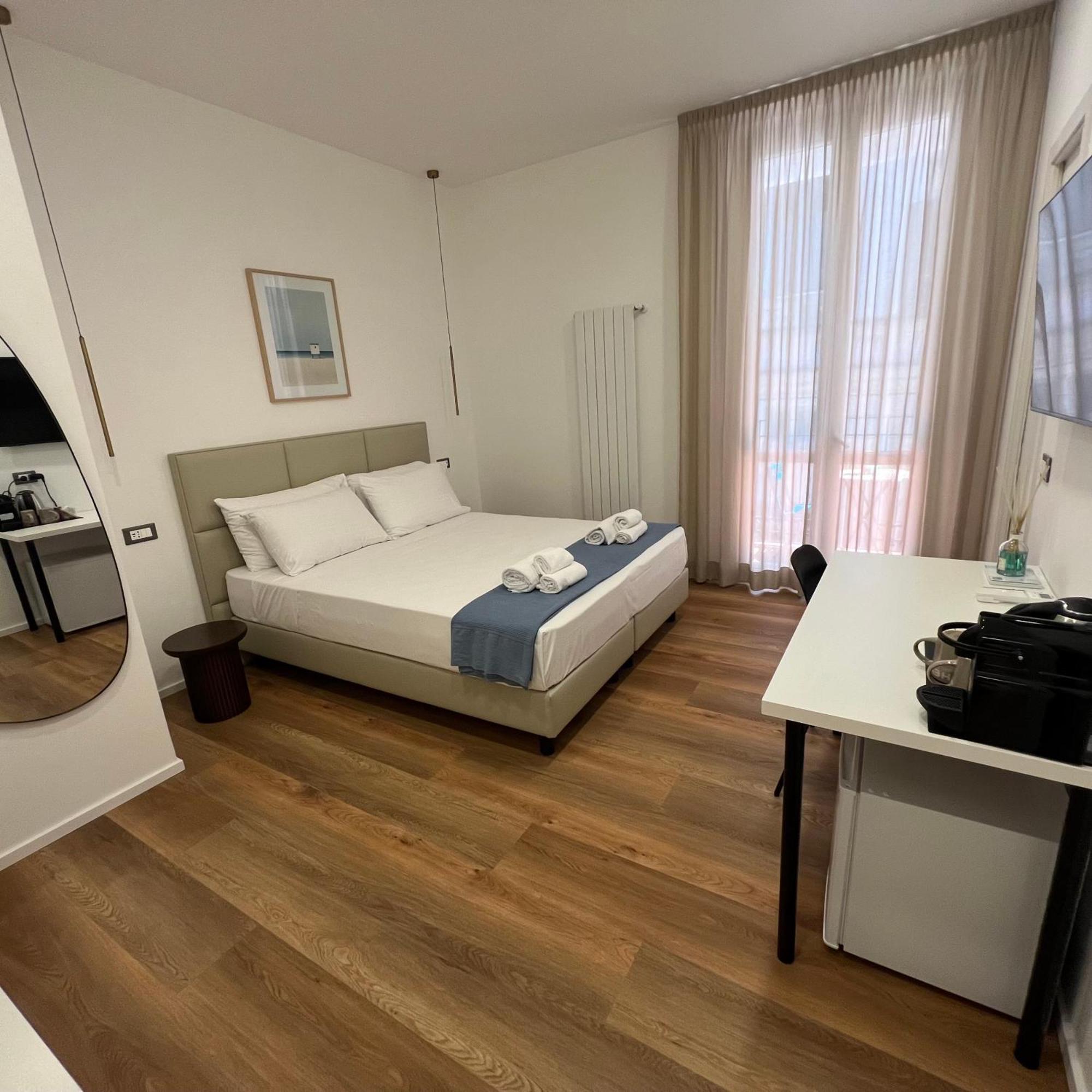 Sunrise Rooms La Spezia Dış mekan fotoğraf